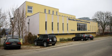 Artykuł: Co z dawnym basenem przy ul. Bydgoskiej w Olsztynie? Ratusz ma plan [ZDJĘCIA]