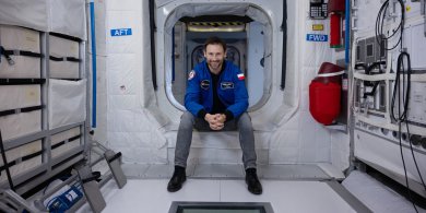 Artykuł: Zmiana godziny spotkania ze Sławoszem Uznańskim-Wiśniewskim w Olsztynie