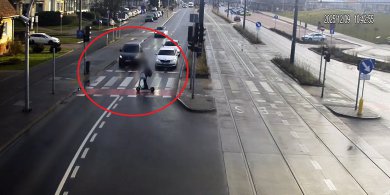 Artykuł: Olsztyn. 15-latek na hulajnodze wjechał pod koła volkswagena [WIDEO]