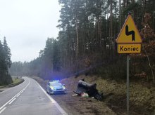 Pijani kierowcy na drogach powiatu olsztyńskiego. 41-latek wjechał do rowu, 49-latek miał 3 promile