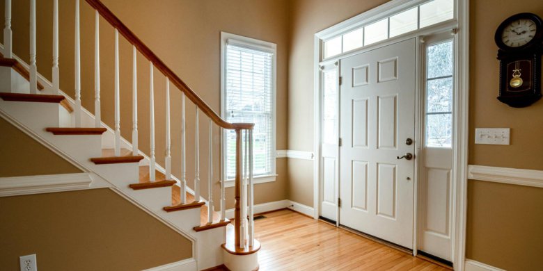 Jak konstrukcja drzwi zewnętrznych wpływa na bilans energetyczny budynku?