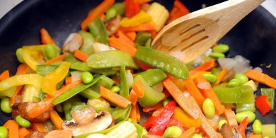 Artykuł: Podwyższony cholesterol – jak go obniżyć bez leków? Sprawdzone sposoby