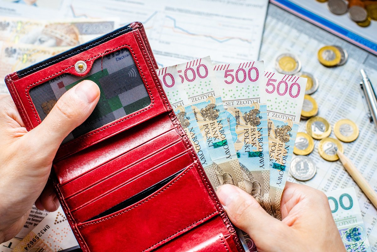 Boże Narodzenie z zadłużeniem. Co szósty Polak zapożyczy się na święta