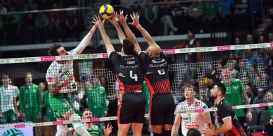 Siatkówka. Zwycięstwo na święta