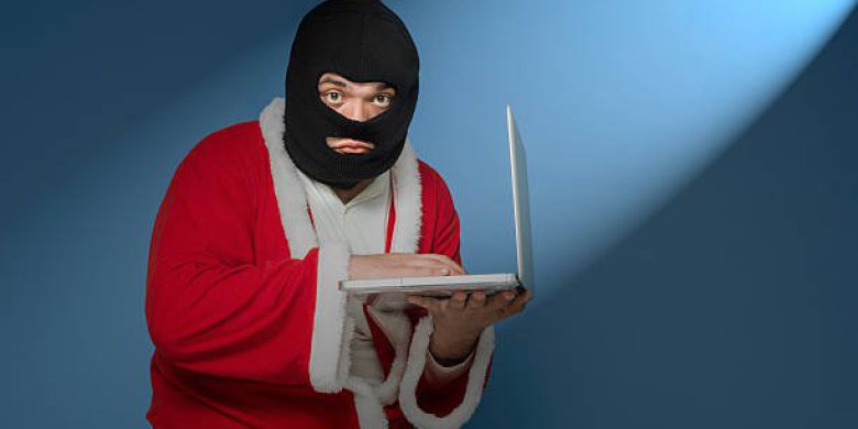 Świąteczna rozmowa, która może uratować oszczędności. Oto pięć prostych kroków, by nie stracić pieniędzy [WIDEO]