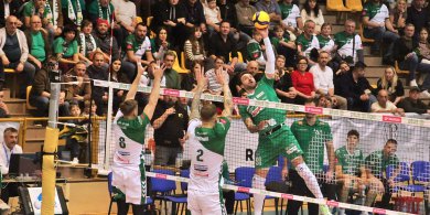 Artykuł: Siatkówka. Z 0:2 na 3:2 w Chełmie!