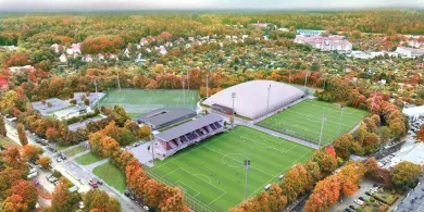 Miasto ogłosiło przetarg na budowę ośrodka piłkarskiego przy al. Sybiraków [WIZUALIZACJE]