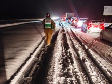 Policjanci w nocnej akcji na S7