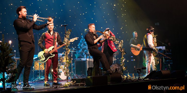 Za nami kolędowanie z zespołem Enej w Olsztynie [ZDJĘCIA]