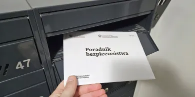 Masz już rządowy poradnik bezpieczeństwa? 17 mln egzemplarzy wyruszyło w Polskę