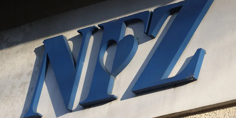 NFZ ujawnia: wydano 5,85 mld zł na leczenie pacjentów w regionie. Jak Warmia i Mazury wypadają na tle Polski?