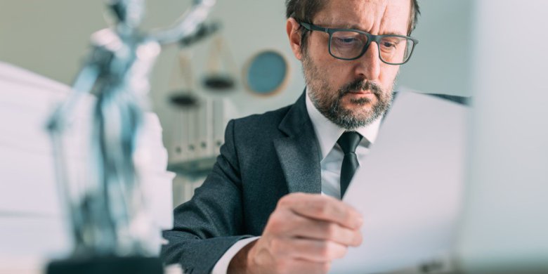 Prawnik w szpitalu – jakie kompetencje są dziś niezbędne w ochronie zdrowia