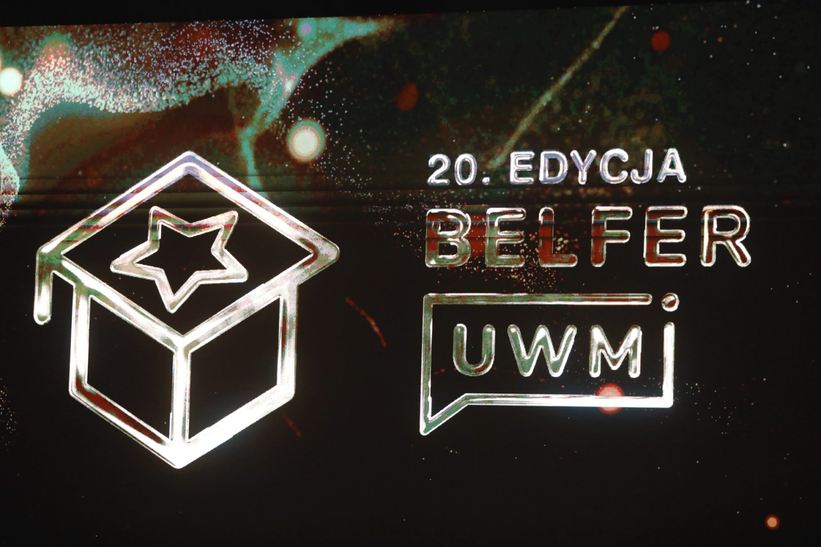 Relacja, rozmowa od serca i róż. Prof. dr hab. Nina Smolińska Belfrem UWM 2025! „To była jazda bez trzymanki” [ZDJĘCIA, WIDEO]