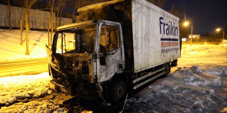 Pożar samochodu dostawczego na ulicy Lubelskiej w Olsztynie