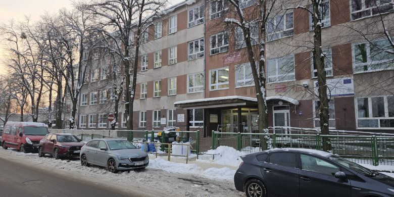 Mróz na Warmii i Mazurach. Zajęcia zawieszone w 27 szkołach