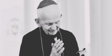 Artykuł: Olsztyn. Nie żyje biskup Julian Wojtkowski. Miał 99 lat