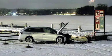 59-latek zacumował skodą w iławskiej ekomarinie. Miał ponad promil [ZDJĘCIA]