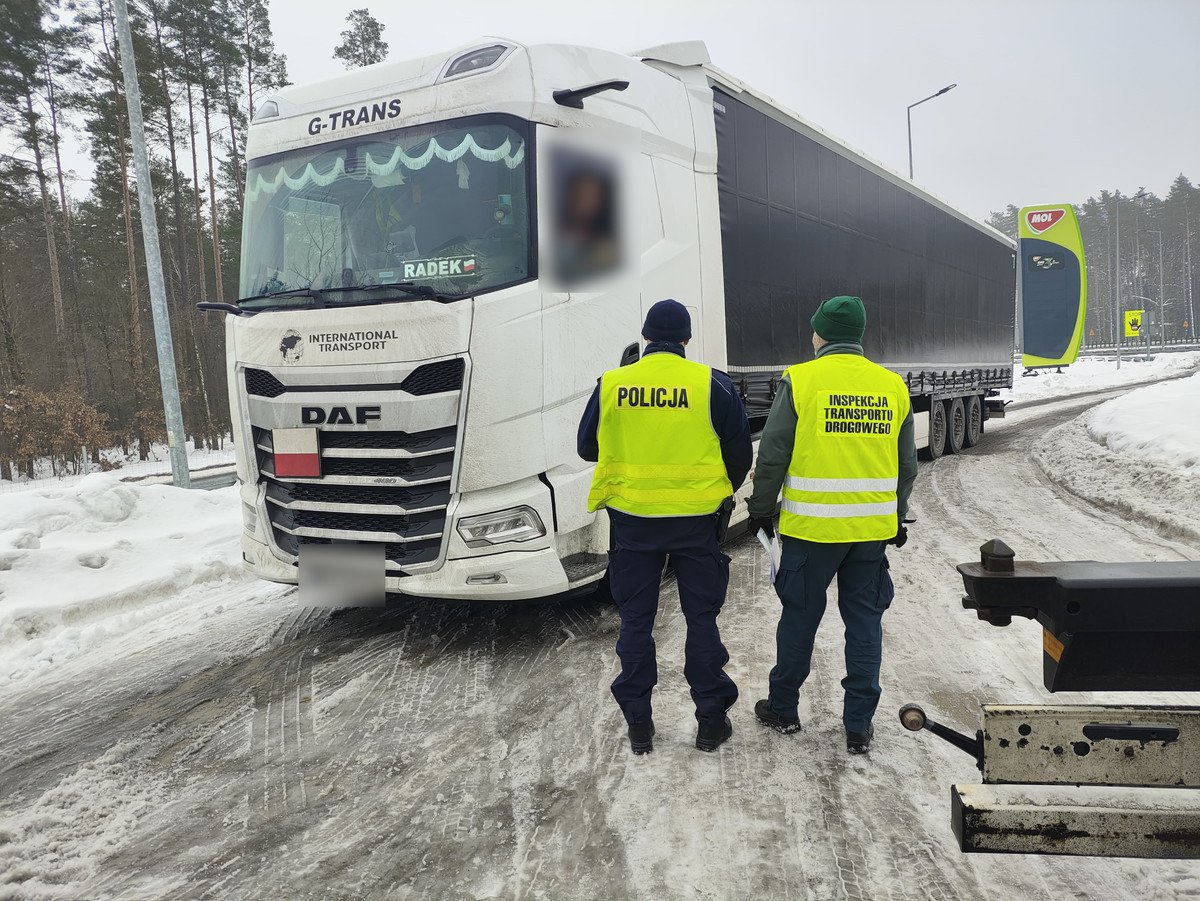 "Truck and Bus" na Warmii i Mazurach. Ponad 400 kontroli, 1 kierowca zatrzymany
