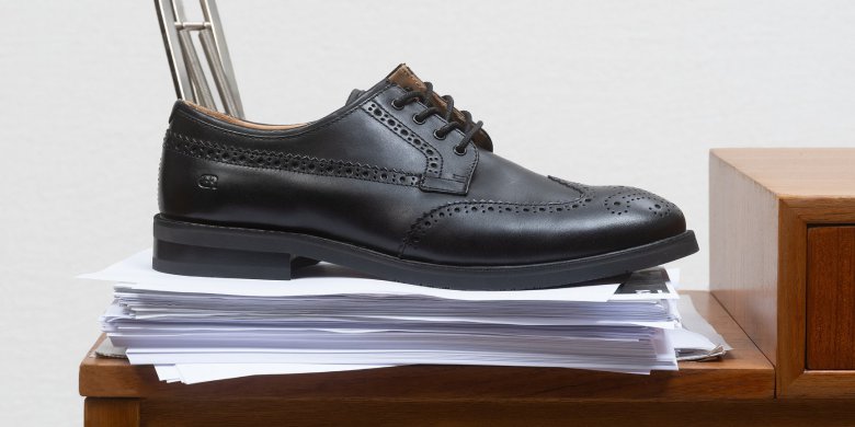 Klasyka w męskiej szafie - jakie buty powinien mieć każdy mężczyzna?