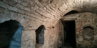 Niezbadane podziemia Ornety. Czy miejska legenda okaże się prawdą?