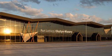 Artykuł: Sukces zimowego czarteru z Szyman. Egipt przyciągnął tłumy. Port lotniczy Olsztyn-Mazury liczy na mocne lato 2026