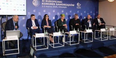 Artykuł: XI EKS. Media w dobie AI. Tradycyjna rola dziennikarza zanika? [WIDEO]