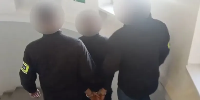 Olsztyn. 29-letni obcokrajowiec ukradł chlebodawcy 300 litrów ON i schował w mieszkaniu