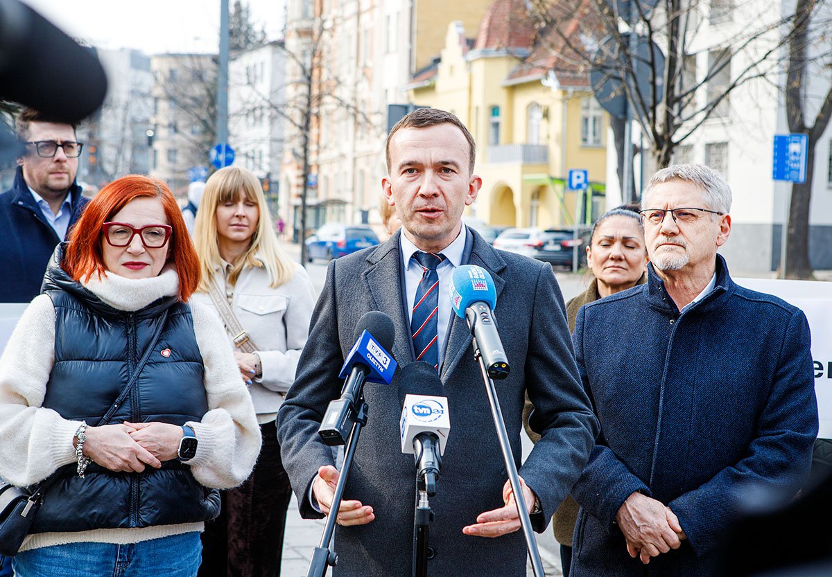 „Bezpieczeństwo mieszkańców Warmii i Mazur zostało przehandlowane”. Politycy KO ostro o wecie programu SAFE