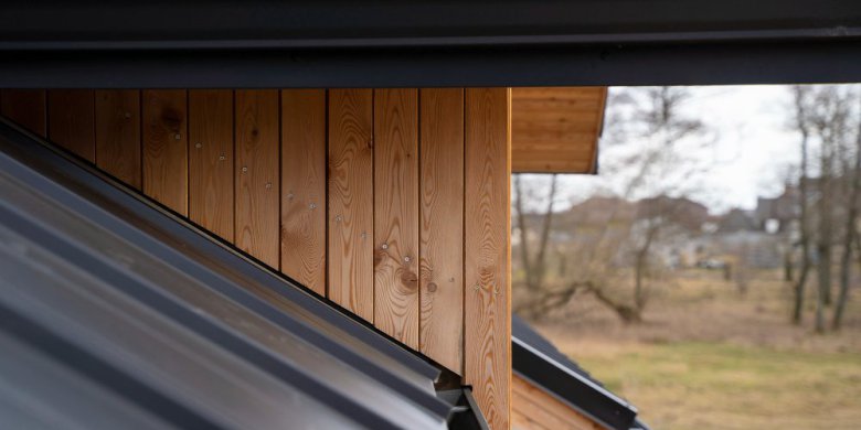 Kończysz prace dekarskie? Być może to dobry czas, żeby wybrać system orynnowania dla domu!