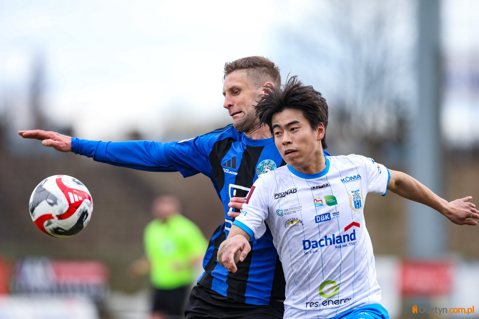 IV liga. Stomil idzie pewnie do przodu. DKS Dobre Miasto był tylko tłem [ZDJĘCIA, WIDEO]