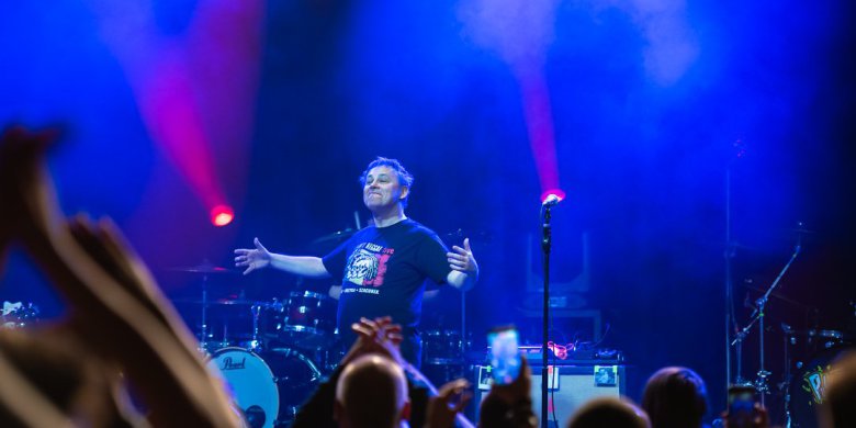 Jubileusz z przytupem. Farben Lehre rozgrzał Olsztyn do czerwoności! [ZDJĘCIA]