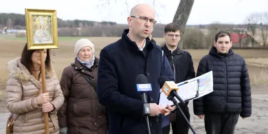 „Święte miejsce” kontra przemysł. Spór o plan ogólny w Gietrzwałdzie. „Nie pozwolimy na budowę ani jednej hali”