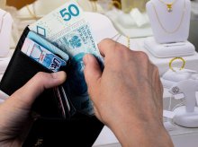 Co czwarty Polak rozważa zakup biżuterii na Wielkanoc. Wydatki mogą sięgnąć choćby 400 mln zł [BADANIE]