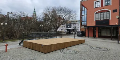 Olsztyn. Scena z Targu Rybnego trafiła do „Czarnej Księgi” wydatków publicznych