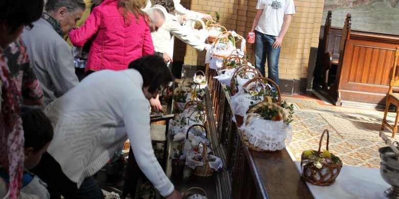 Od zadumy do lanego poniedziałku. Wierni przygotowują się do Wielkanocy