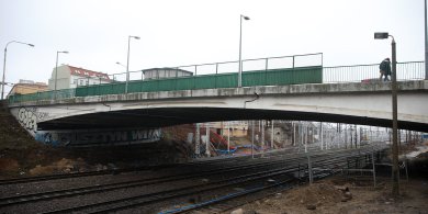 Artykuł: Olsztyn. Wiadukt na Zatorze z kolejnym remontem zamiast przebudowy. Wpłynęły milionowe oferty