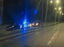 Olsztyn. Kierowca Mazdy „wyparował”. Wcześniej uderzył w motocykl