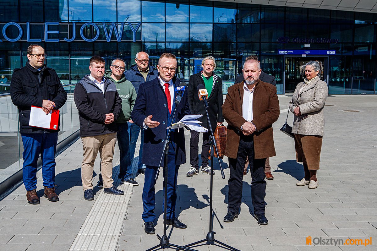 Rząd chce, żebyśmy mieszkali w dużych miastach? Bezpartyjni Samorządowcy vs. wykluczenie komunikacyjne