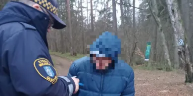 Nie wiedział, jak znalazł się w lesie. Strażnicy miejscy pomogli starszemu mężczyźnie wrócić do domu