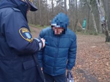 Nie wiedział, jak znalazł się w lesie. Strażnicy miejscy pomogli starszemu mężczyźnie wrócić do domu