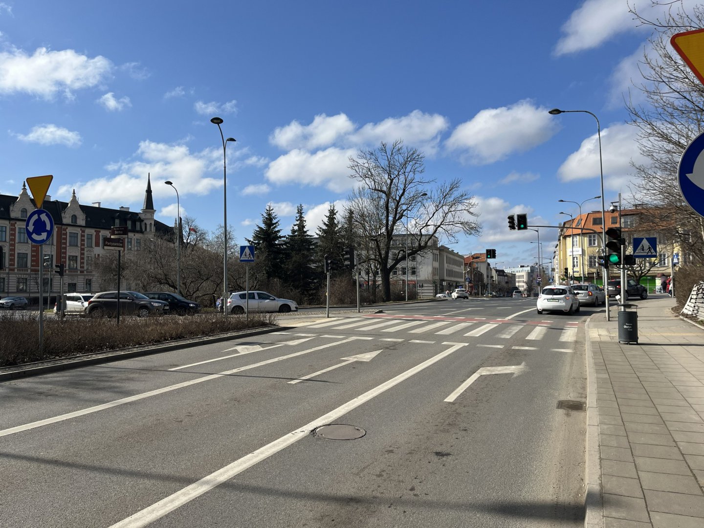 Historia Placu Bema w Olsztynie. Od wizytówki miasta do ronda