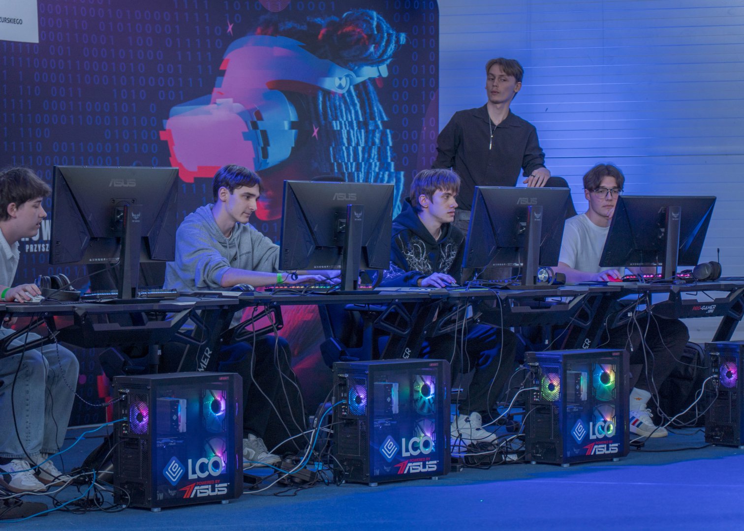 Finał pełen emocji. Znamy zwycięzców III eSportowych Mistrzostw Olsztyna [ZDJĘCIA]