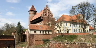 Blisko 100 mln zł dla zabytków Warmii i Mazur. Olsztyński zamek wśród beneficjentów