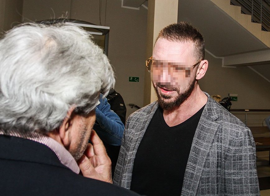 Adwokat od "trumny na kółkach" nie zapłacił nawiązki rodzinom ofiar? "Rozpoczynamy egzekucję komorczniczą"