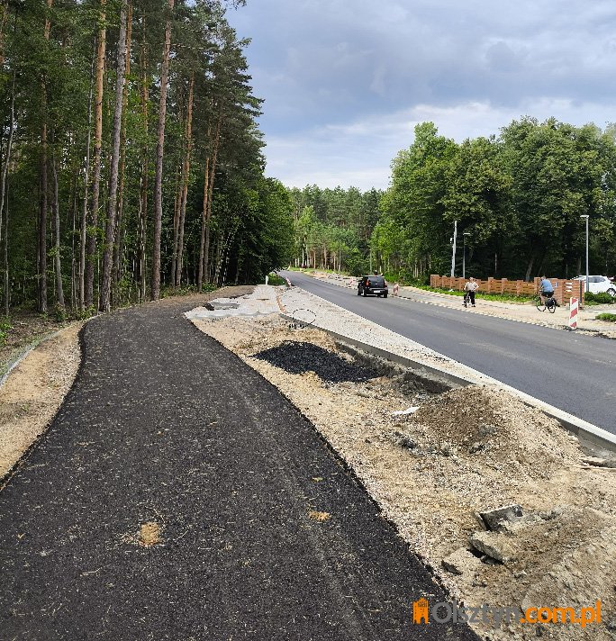 Trwają roboty za południową obwodnicą Olsztyna. Będzie 20 km drogi rowerowej przez lasy
