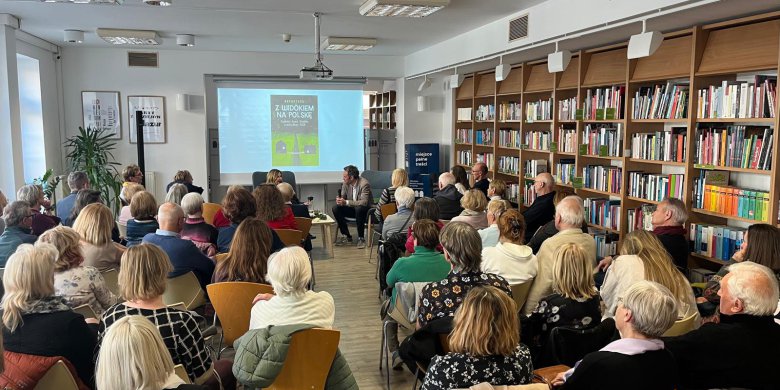 „Z widokiem na Polskę…”. Magdalena Rigamonti i Marcin Terlik – dziennikarze Onetu i autorzy przejmujących reportaży - w Olsztynie [ZDJĘCIA]