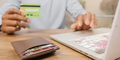 Czym jest przelew zagraniczny walutowy z ZEN.COM i jak może Ci ułatwić życie?