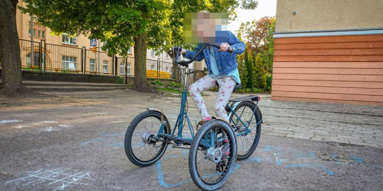Złodziej bez skrupułów na Zatorzu. Ukradł rower niepełnosprawnej dziewczynce