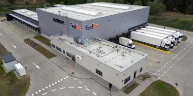Kurierzy, sortownia i tysiące paczek. Tak działa nowe centrum logistyczne znanej firmy w Olsztynie [ZDJĘCIA]