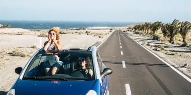Transport na urlopie - jak najwygodniej poruszać się po Costa Blanca i Costa del Sol?